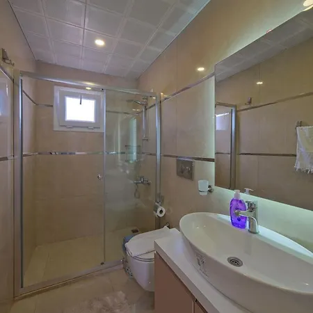 Villa Merkezi Dogayla Ic Ice 4+2 White